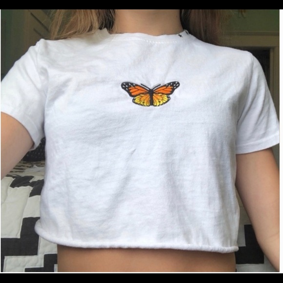 Brandy Melville Tops - BRANDY MELVILLE • white butterfly crop top